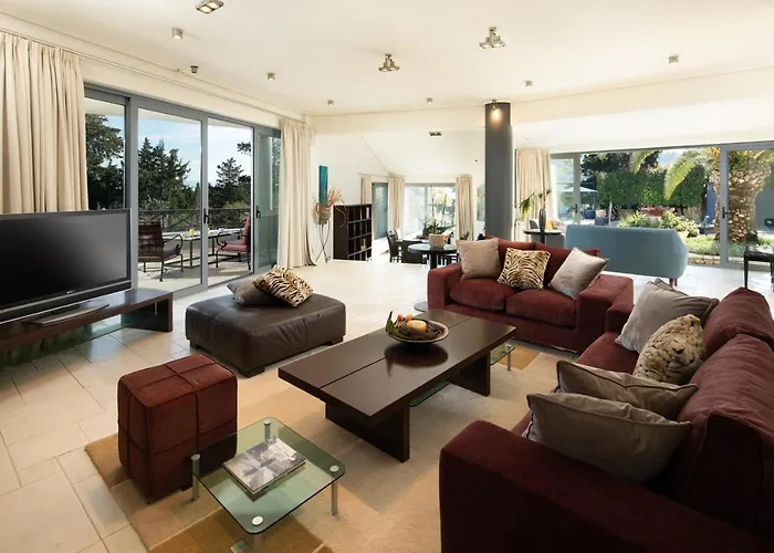 Villa Iremia By Rodostamo Collection