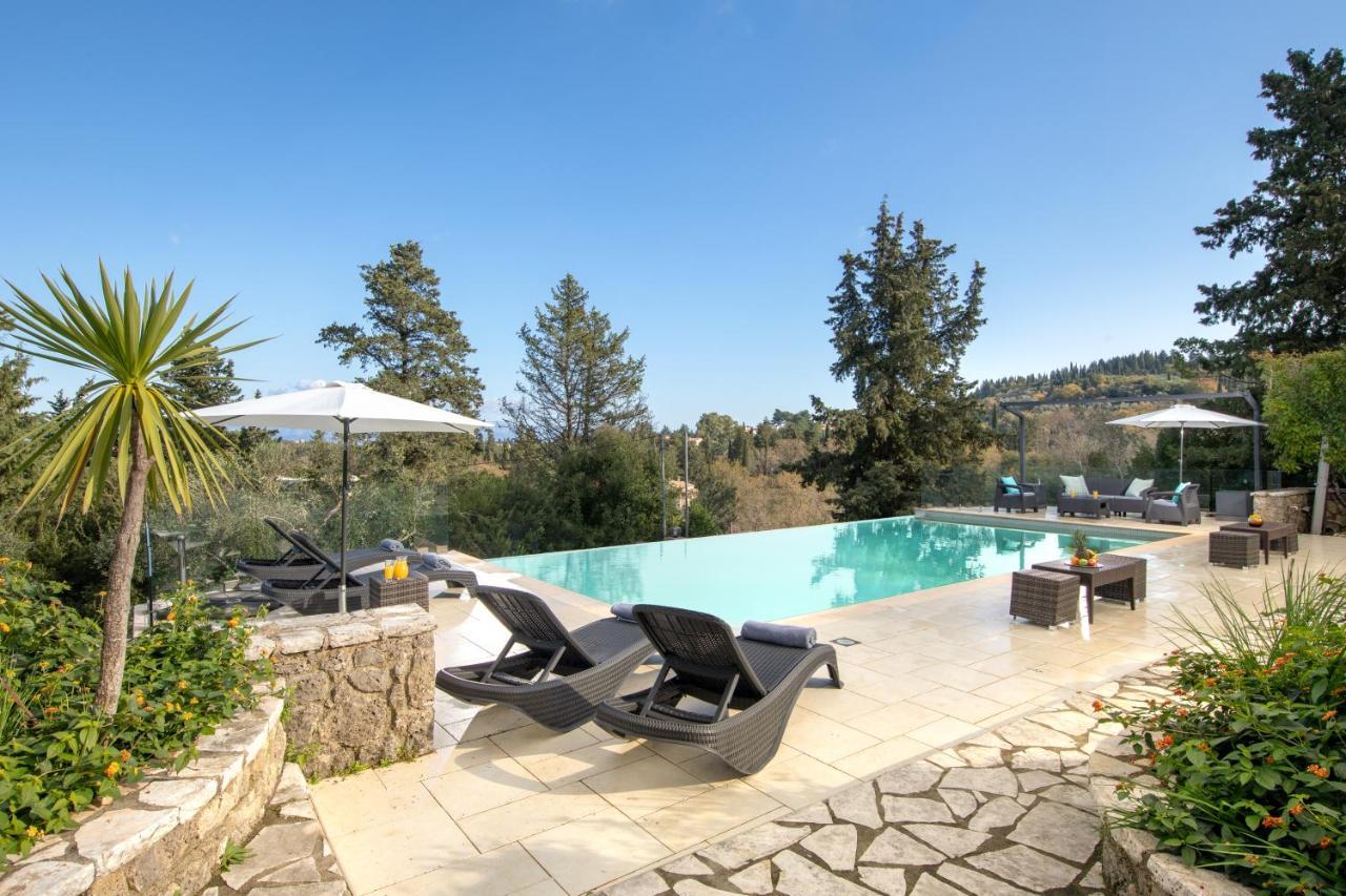 Iremia By Rodostamo Collection *